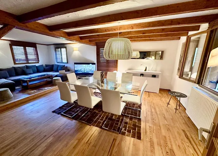 Chalet Greystone